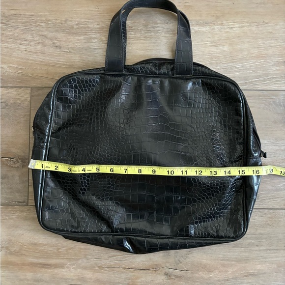 Saks Fifth Avenue Black Faux Leather Tote Bag Dual Handles Vintage - Picture 6 of 9